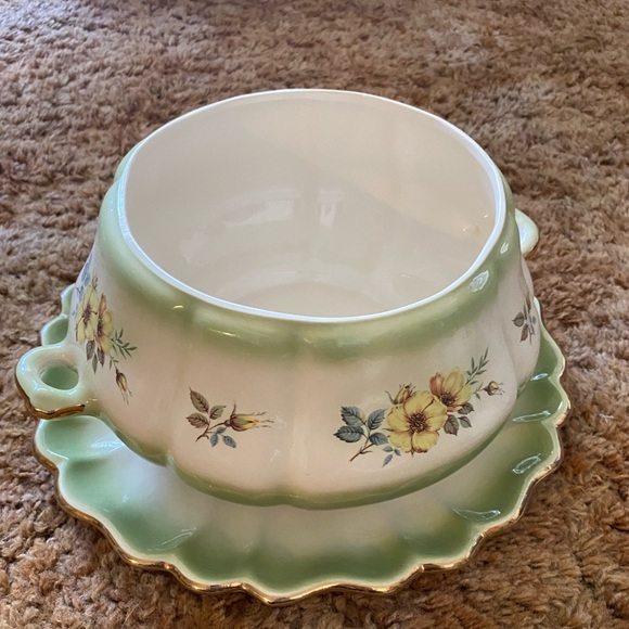 Antique soup terrain - Picture 7 of 12